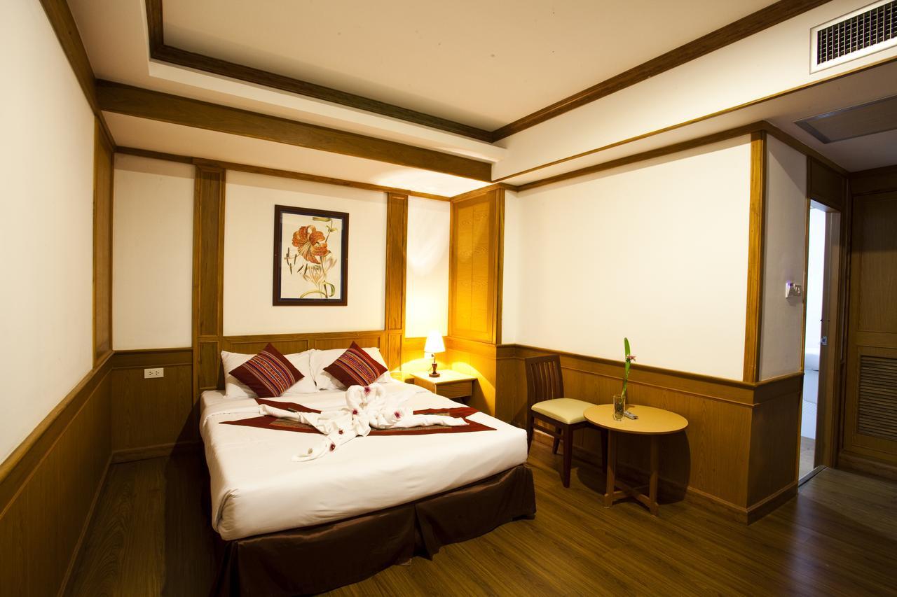 Zaza Hotel Samut Prakan Habitación foto